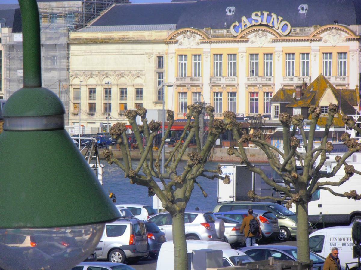 Au 112 Bis Lägenhet Trouville-sur-mer Exteriör bild